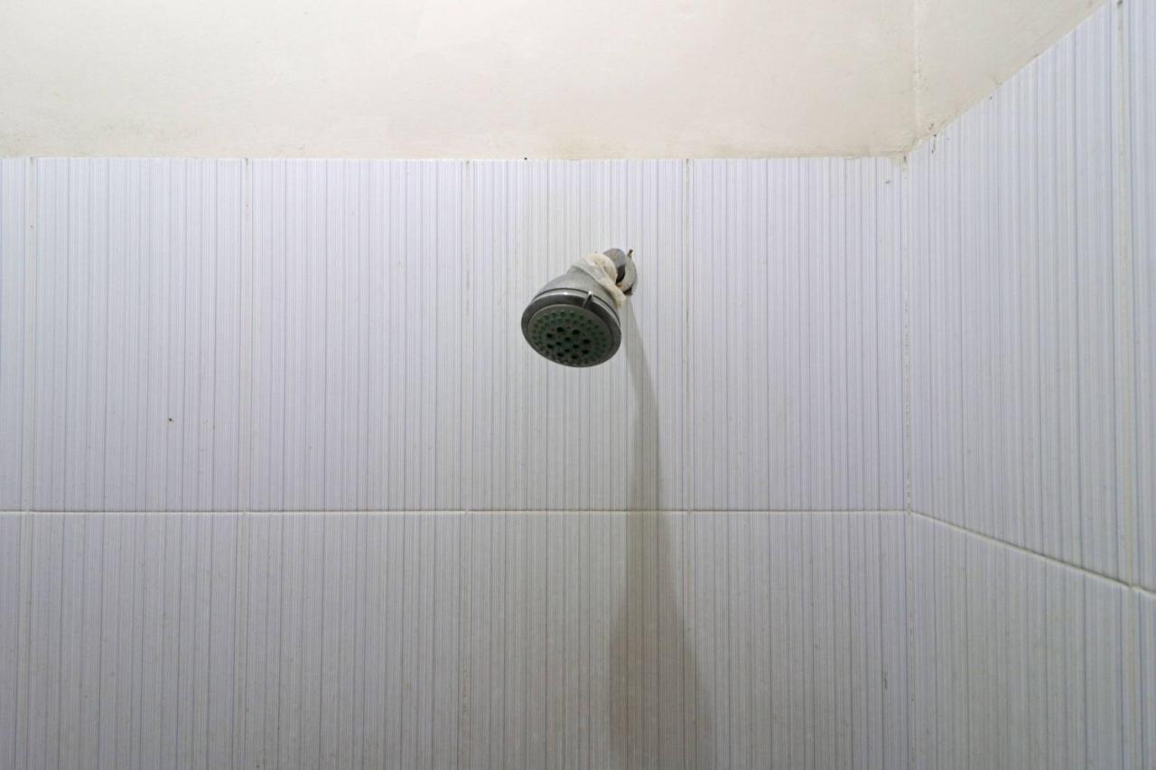 Wisma Cempaka 2 Syariah Hotel Parit  Bagian luar foto