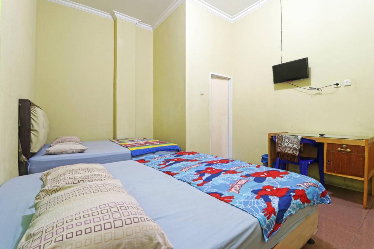 Wisma Cempaka 2 Syariah Hotel Parit  Bagian luar foto