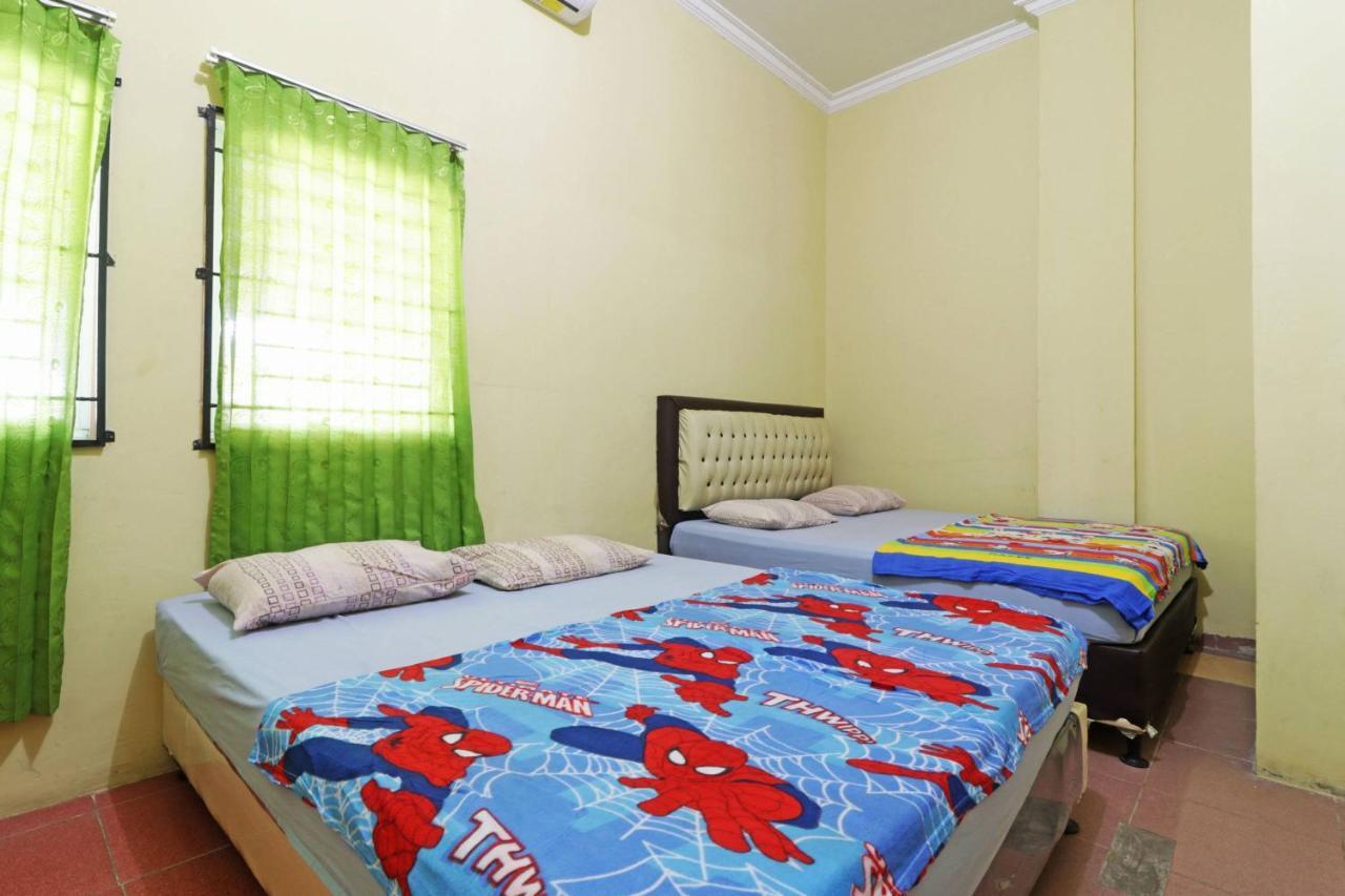 Wisma Cempaka 2 Syariah Hotel Parit  Bagian luar foto
